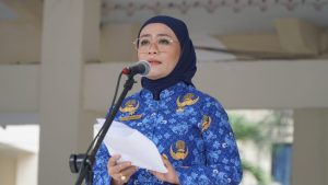 Sekdaprov Pimpin Upacara Bulanan Tingkat Provinsi Sulteng Tahun 2023