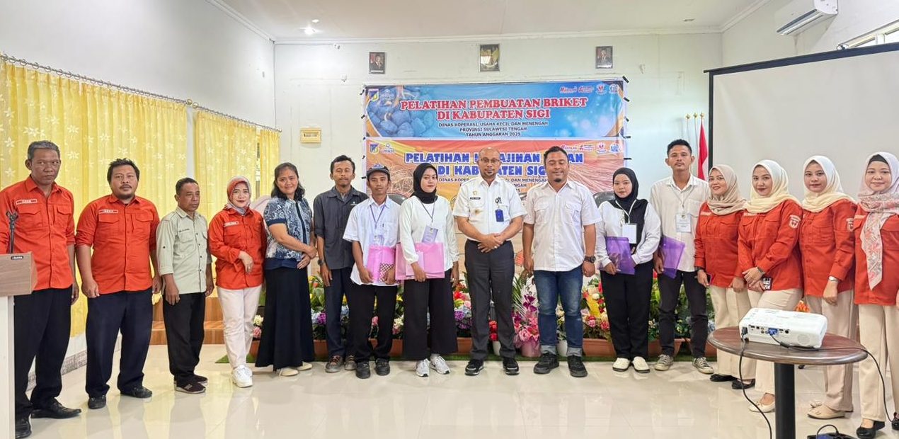 Dinas Koperasi & UKM Sulteng Gelar Pelatihan Kerajinan Rotan dan Pembuatan Briket untuk Dorong UMKM Ramah Lingkungan di Kab. Sigi